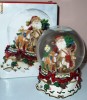 Obiect decorativ / glob cu Mos Craciun, suport, nou la cutie - SUPERB!!!