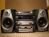 Sistem combina audio Aiwa cu boxe   caraoke 