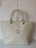 CHANEL  geanta 2 IN 1 genti CREM poseta PO142