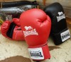 manusi de box si kickbox Lonsdale pret BOMBA 85 lei/pereche