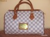 GENTI DE DAMA DE FIRMA LOUIS VUITTON DIN PIELE LEI 300