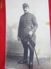 FOTOGRAFIE MILITARA veche,MILITAR  IN TINUTA DE LUPTA cu SABIE,GRATIS Transport