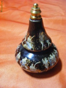 VAS PENTRU CREMA AROMATA SI ESENTA PARFUM foto