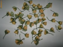 flori de nunta crem foto