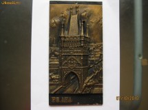 SCLUPTURA DE COLECTIE IN RELIEF DIN BRONZ CU PRAGA foto