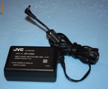 alimentator camera video jvc ,model AP-V13 A-E foto