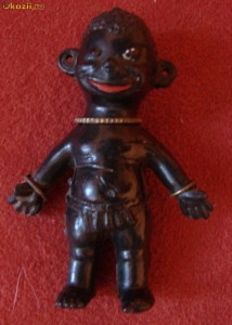 FIGURINA PLASTIC VECHE foto