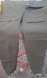 Pantalon militar marimea L, okazie