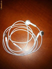 Casti IPHONE 4 originale Apple