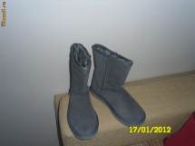 CIZME UGG AUSTRALIA CLASSIC SHORT GRI
