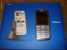 Nokia E52