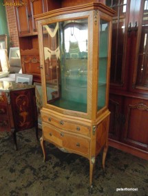 Vitrina Louis XV.