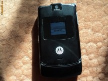 TELEFON MOTOROLA V3 foto