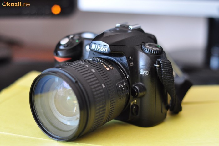 Nikon D50 plus obiectiv 18-70mm foto mare