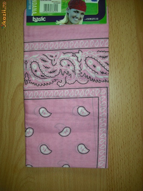 BANDANA/BATIC ROZ foto mare