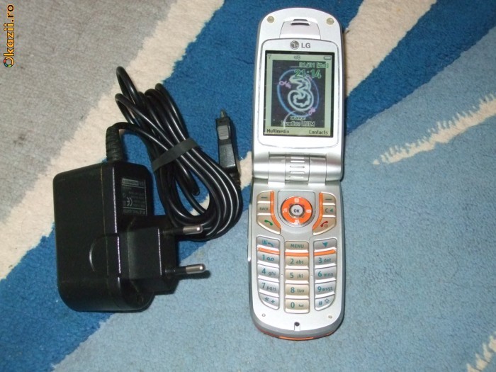 LG U8180 foto mare