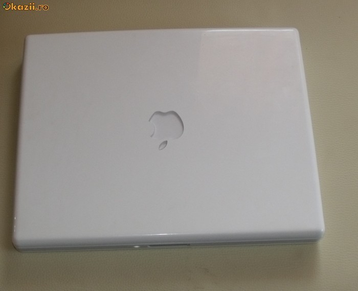 Laptop iBook G4 foto mare