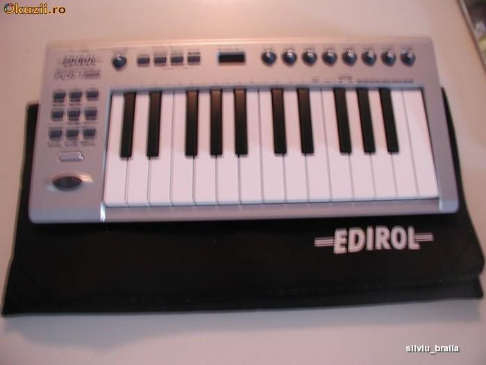 Vand midi controller cu interfata audio integrata by roland foto mare