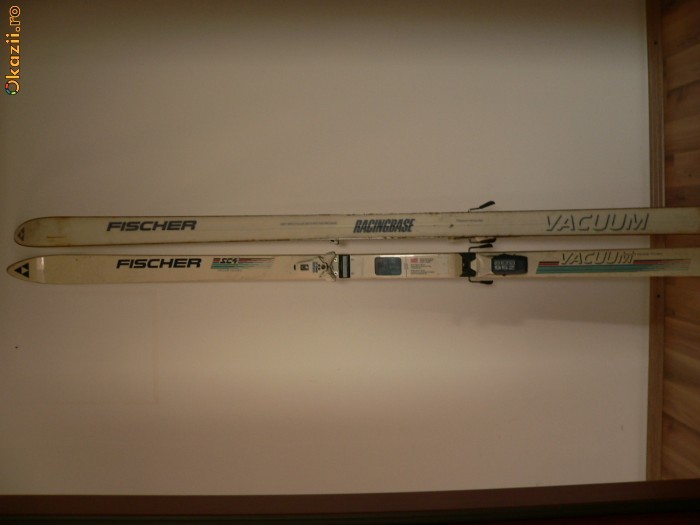 Skiuri (schiuri) FISCHER Vacuum Technic 193 cm foto mare