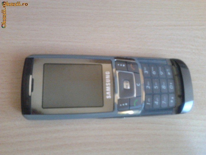 telefon Samsung D900i foto mare