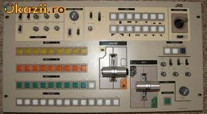 Mixer profesional JVC KM-2000p foto mare