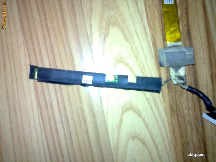INVERTER/INVERTOR DISPLAY LAPTOP TOSHIBA SATELLITE A100 foto mare