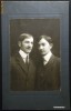 Foto colectie portret  studiou 1909. Doi frati cu gulere rotunde