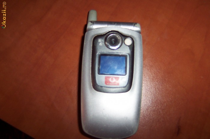 telefon sharp vand schimb foto mare