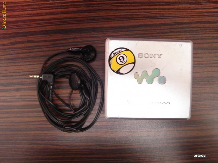 SONY MZ-E300 Portable Minidisc player foto mare