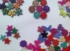 Nasturi din lemn - 5 buc, diametru aprox 20 mm, inimi, fluturasi,floricele, stelute colorate