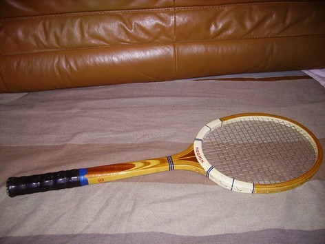 RACHETA TENIS REGHIN foto mare RACHETA TENIS REGHIN foto mare